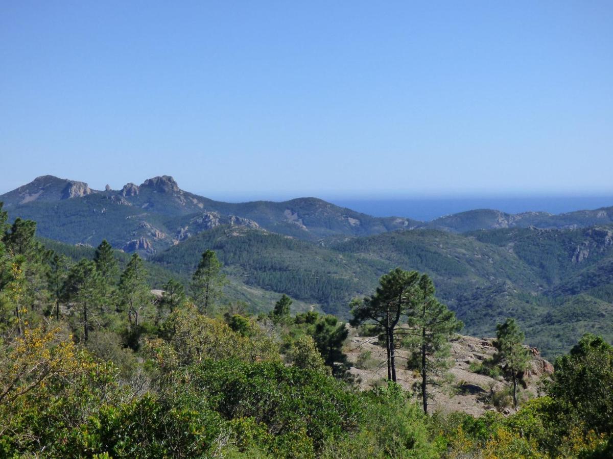 Chambres D'Hotes Vue Mer L'Esterel Panoramique Saint-Jean-de-l'Esterel Exteriör bild